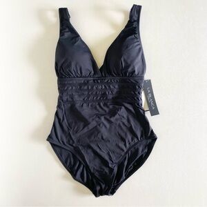 ❌SOLD❌NEW La Blanca One Piece Swimsuit in black -Size 10